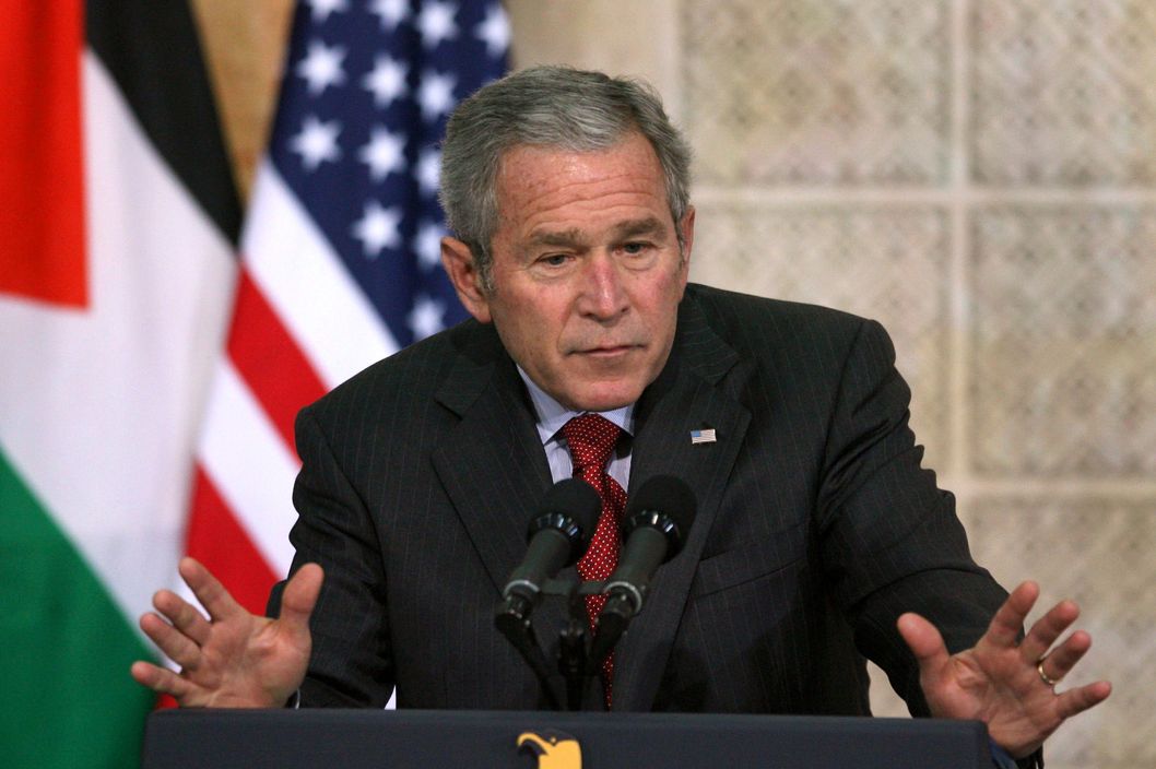 US President George W. Bush holds a news conference with Palestinian President Mahmoud Abbas (not pictured) at Abbas's Muqata headquarters on January 10, 2008 in Ramallah, West Bank. Bush is on his second day of his first visit to the Middle East aimed at advancing peace negotiations.