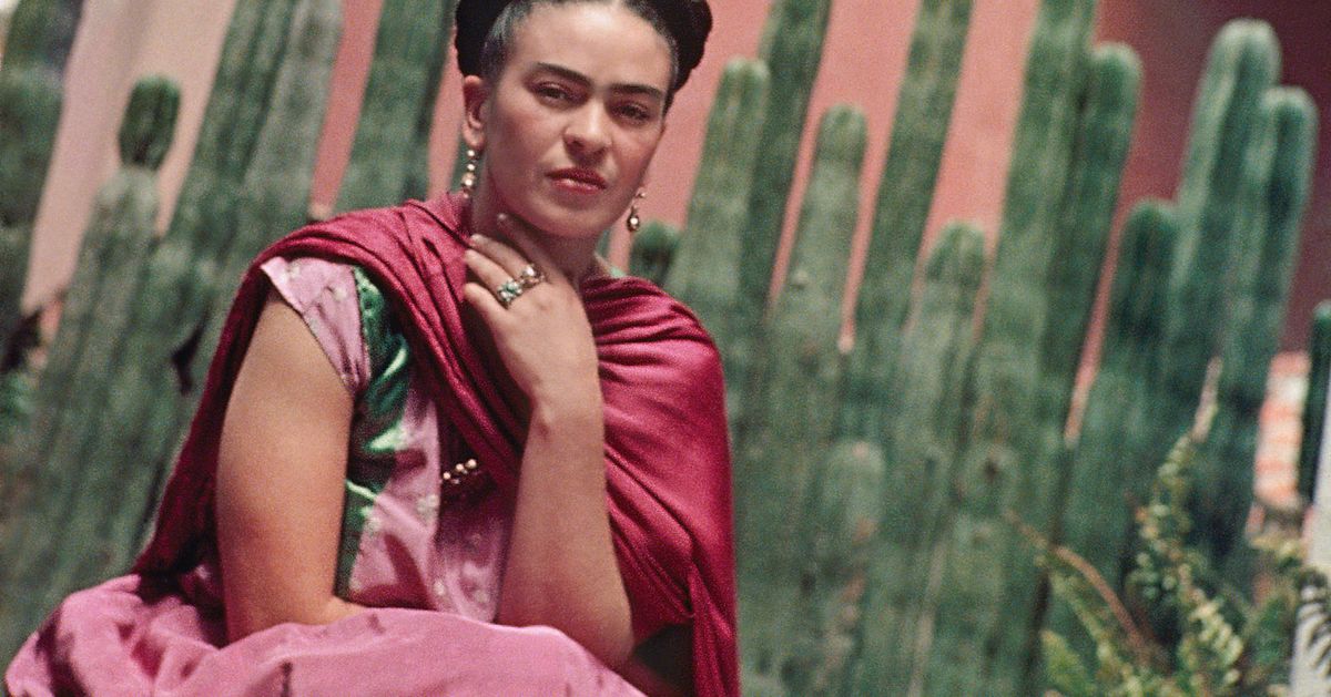 Frida kahlo comes dinner essay