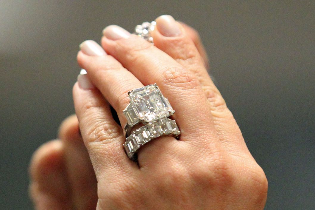 Kim Kardashian’s Cursed Engagement Ring for Sale The Cut